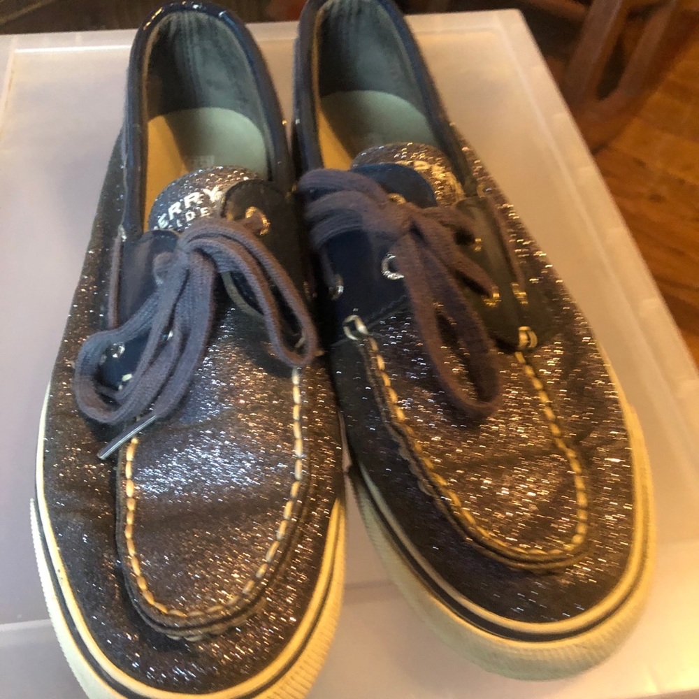 Women’s shoes